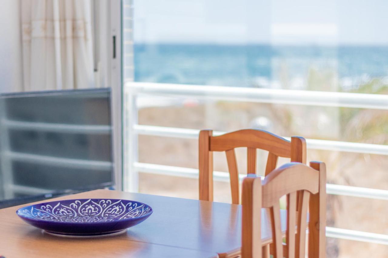 1 Linea Apartment Oliva Bagian luar foto